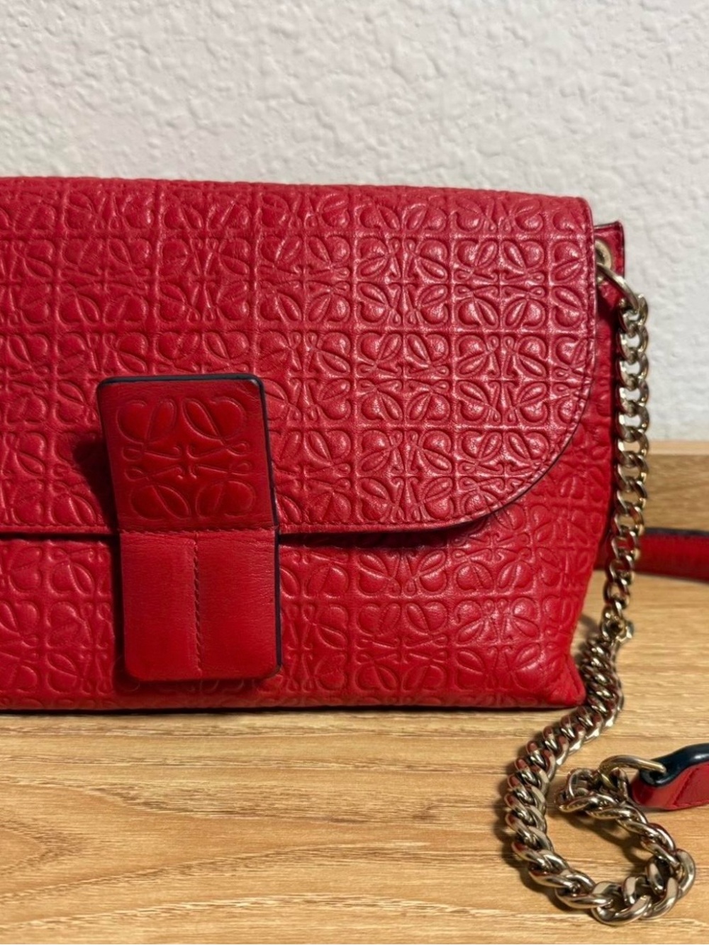 Loewe Red Embossed Leather Crossbody with Chain Strap anagram avenue